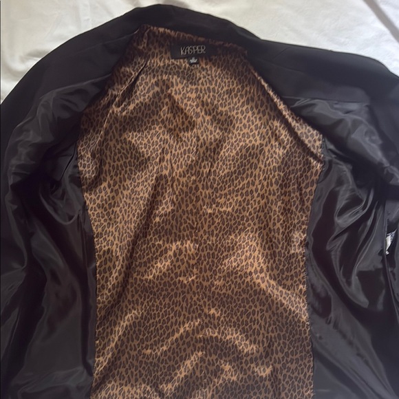 Vintage Kasper tailored lined Black Women's Blazer with Stitch detail. Size 12. - Picture 12 of 14